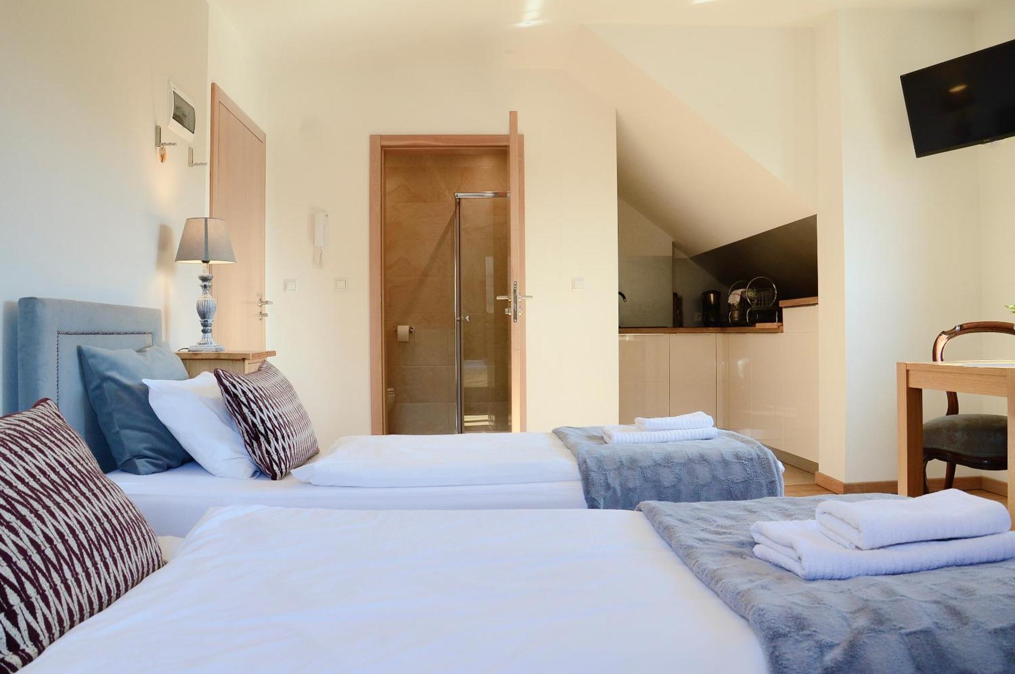 Apartamenty Agroturystyczne Papiernia Niedźwiedź 외부 사진